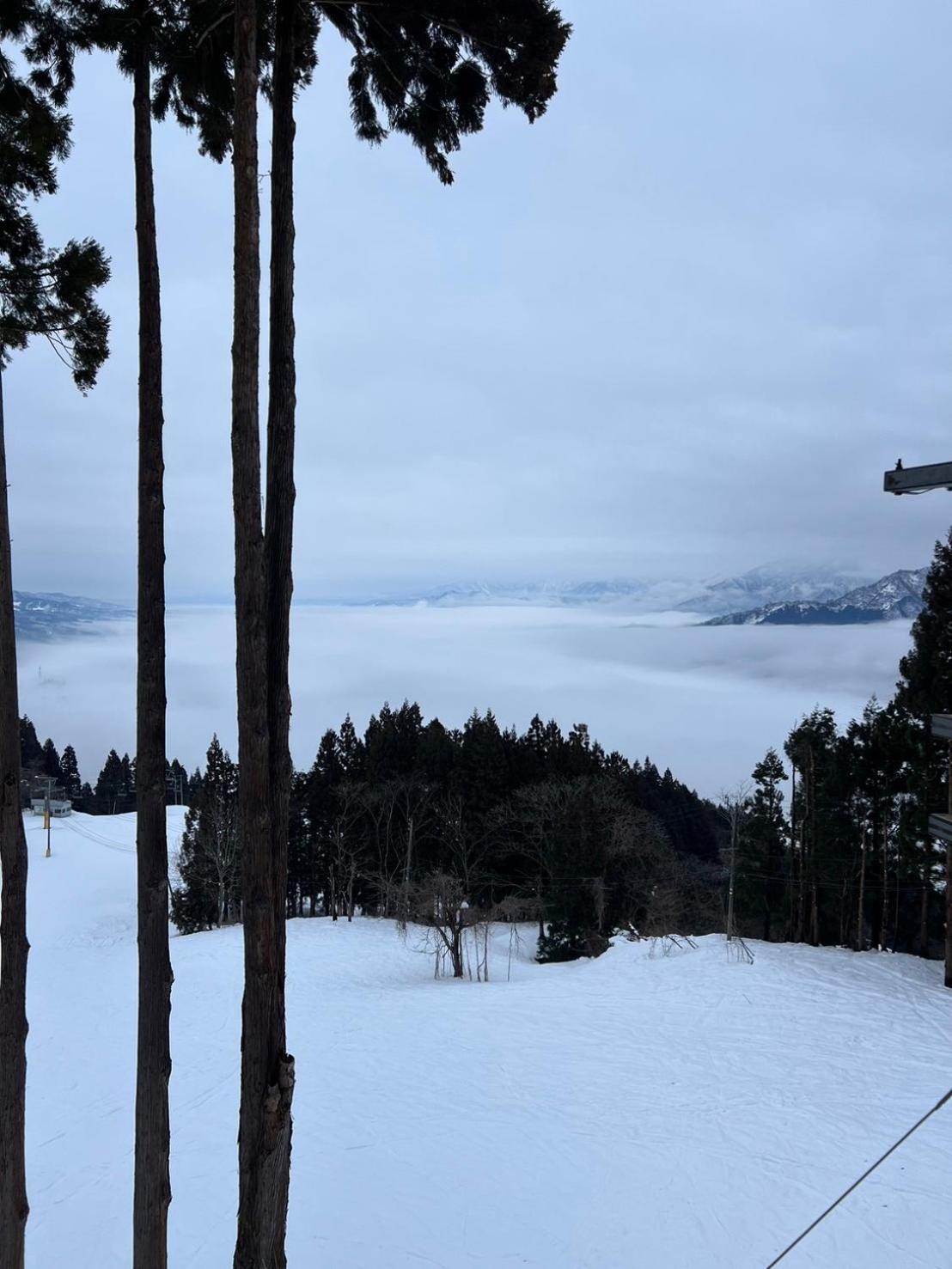 Ishiuchi Ski Center Minamiuonuma Екстериор снимка