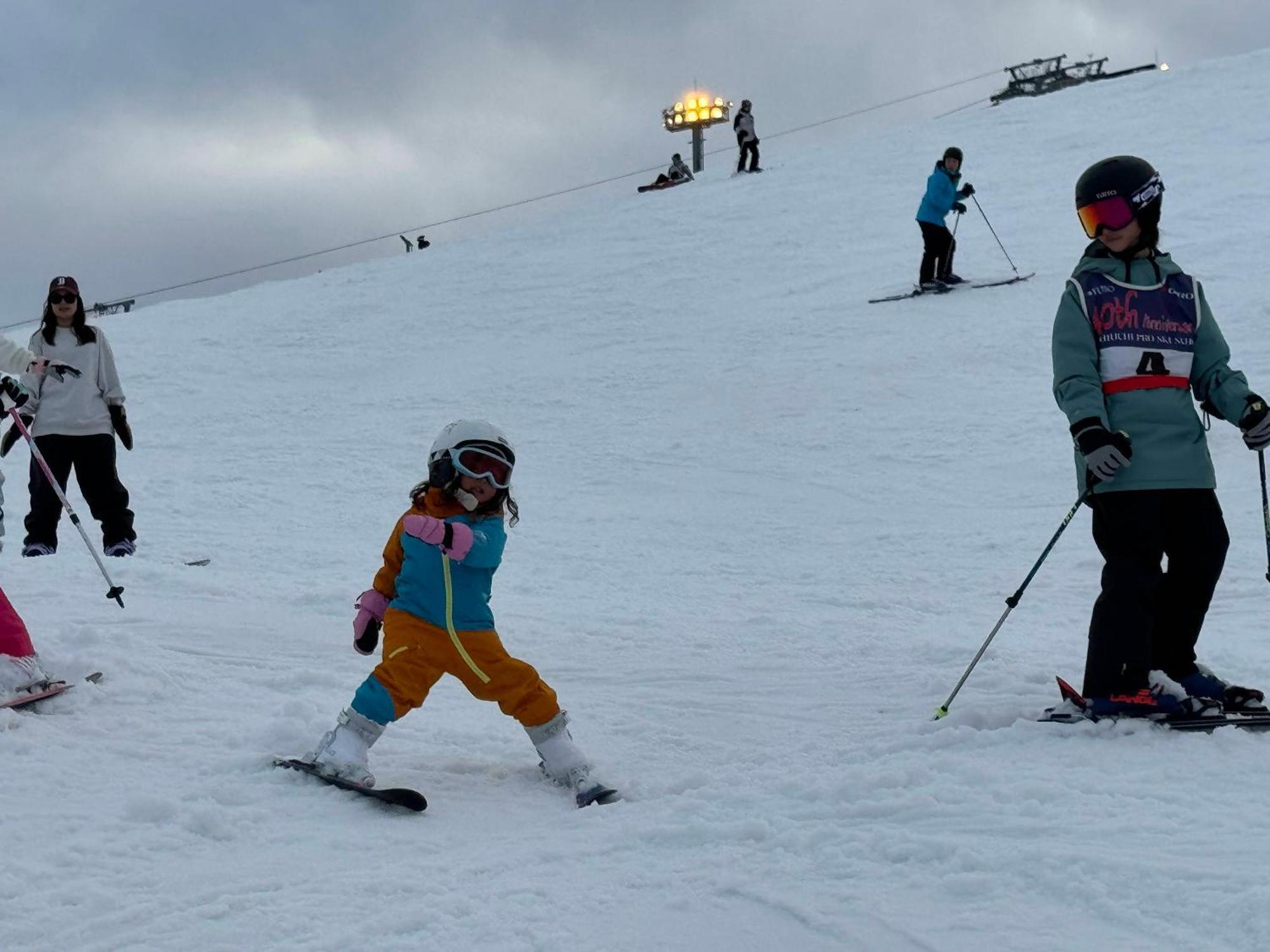 Ishiuchi Ski Center Minamiuonuma Екстериор снимка